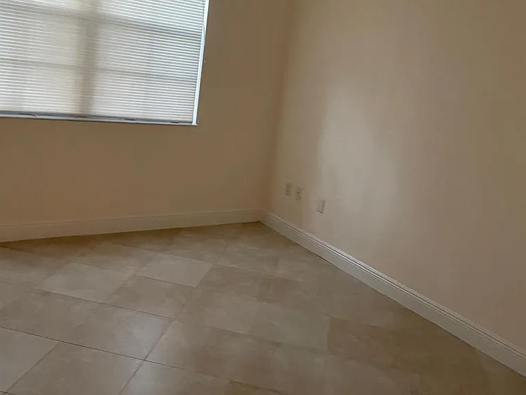 1803 N Flagler Dr #212 — Photo 14