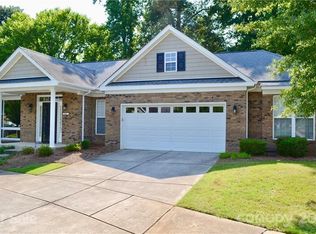 6800 Cinnamon Cir, Charlotte, NC 28227