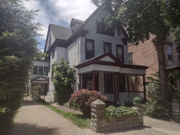203 Garrard St, Covington, KY 41011