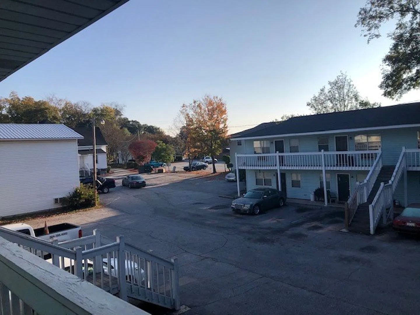 213 Hampton Ave* — Photo 4