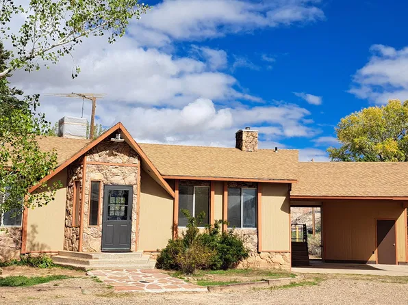 1155 S Center St, Escalante, UT 84726