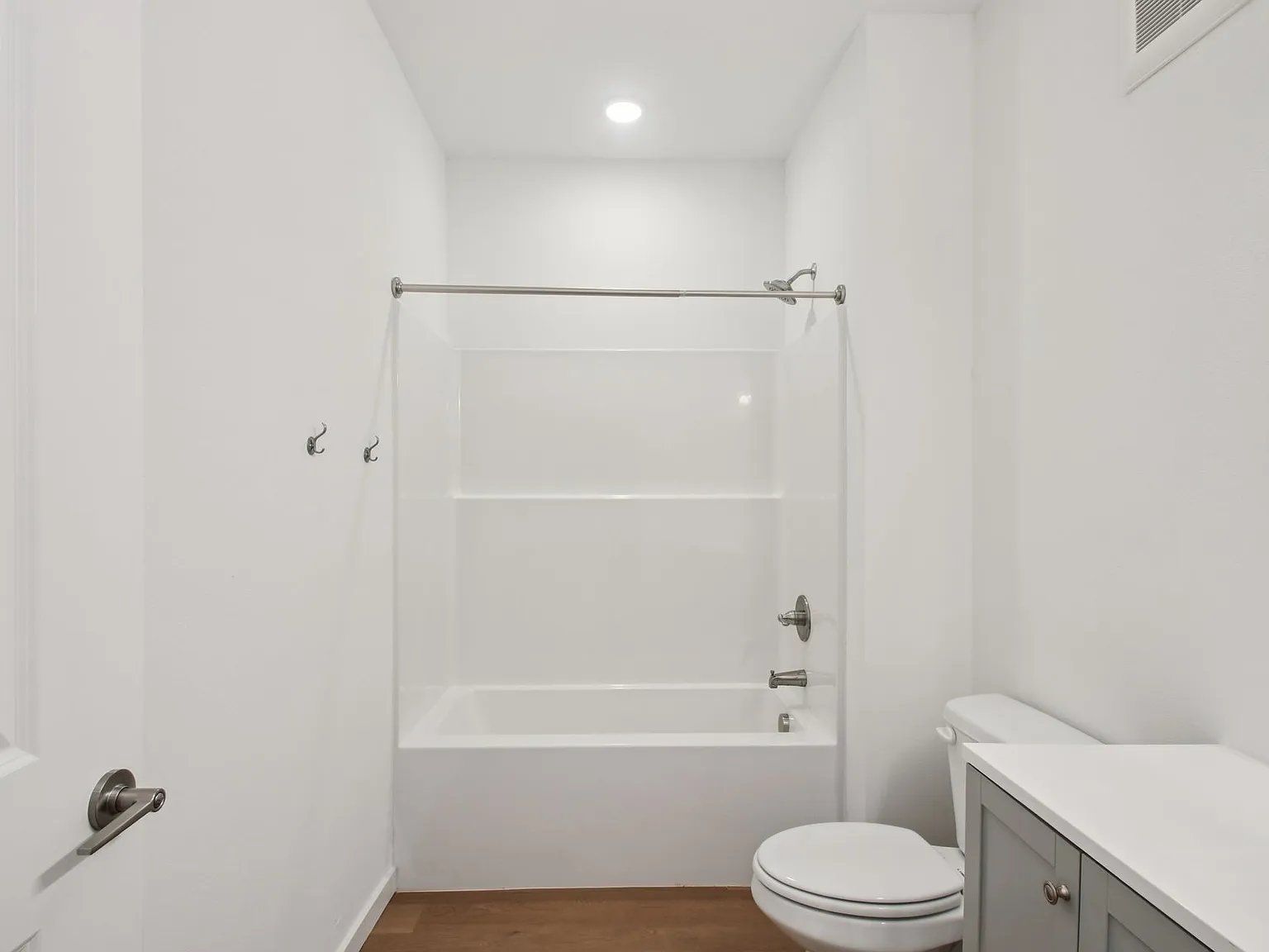 Portland Place Apartments — Photo 3