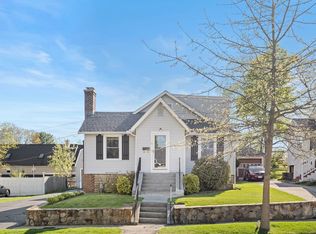 14 Knowles Rd, Worcester, MA 01602