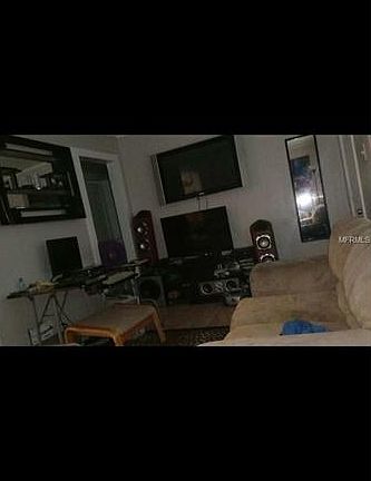 4th image of 3711 E Genesee St