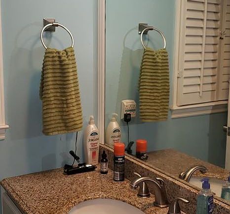En suite master bath