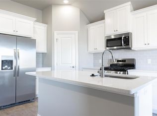 3725 Lynne Ave, Edmond, OK 73012