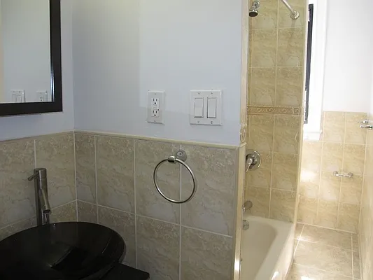 Rented by Crosstown Apartments NYC | media 36