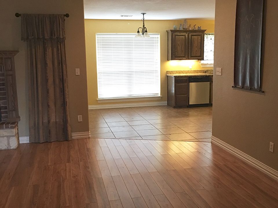 2nd image of 5425 Robin Rd
