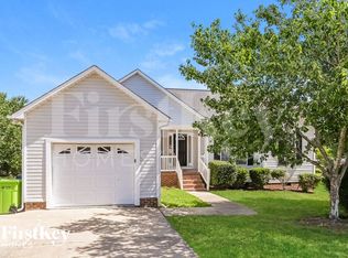 7113 Spanglers Spring Way, Raleigh, NC 27610