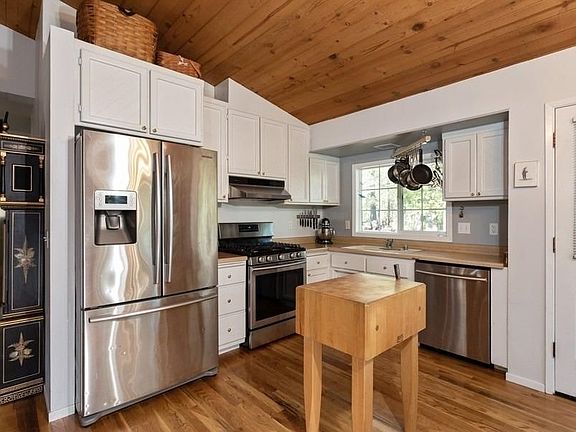 4th image of 4803 Sierra Springs Dr