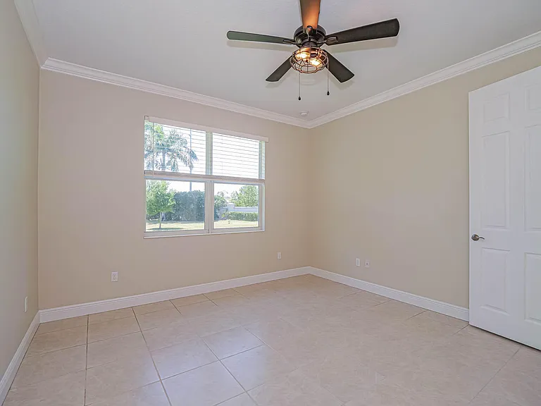 2529 Bella Vista Cir — Photo 14