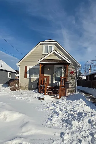 6447 Ash St Photo 1