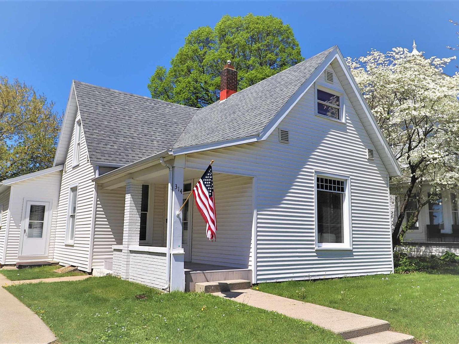 314 N Illinois St, Monticello, IN 47960 Zillow