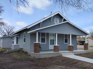 1454 N Kansas St, Russell, KS 67665