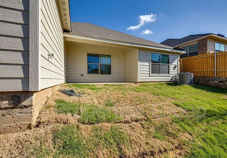 352 Lowery Oaks Trl — Photo 30