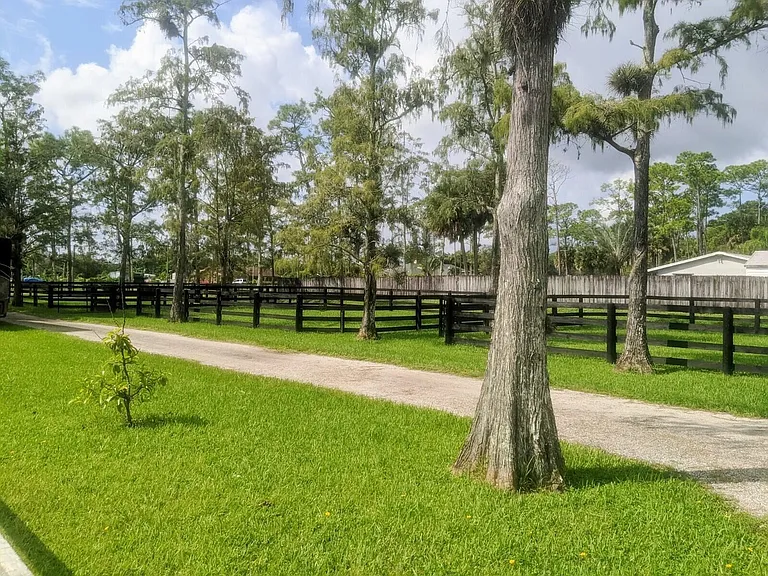 13161 Casey Rd #- BARN - — Photo 18