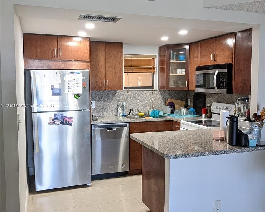 1st image of 8290 Lake Dr APT 247