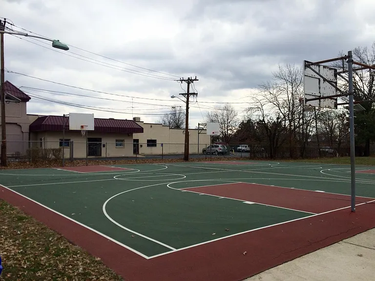 116 Sherman Ave #2 — Photo 11
