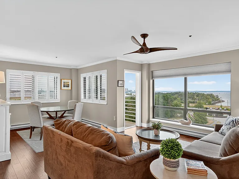 148 Breakwater Dr #605 — Photo 5