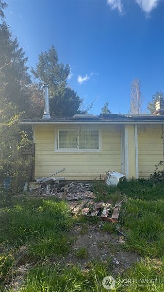 2nd image of 5842 137th Avenue SW