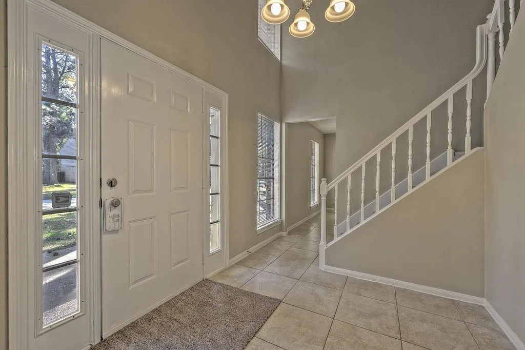 11402 Sky Way St. — Photo 4