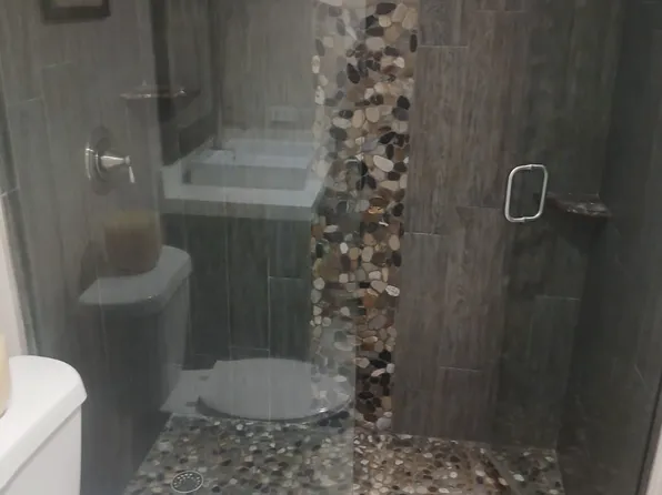 8180 Geneva Ct APT 418, Doral, FL 33166