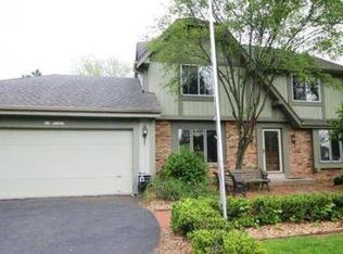 N27W22425 Burningwood Ln, Waukesha, WI 53186