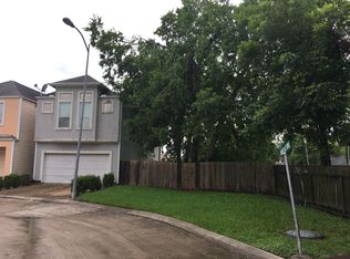 10318 Panther Point Dr, Houston, TX 77099