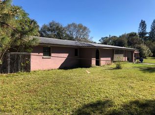 1262 Hall Rd, North Fort Myers, FL 33903