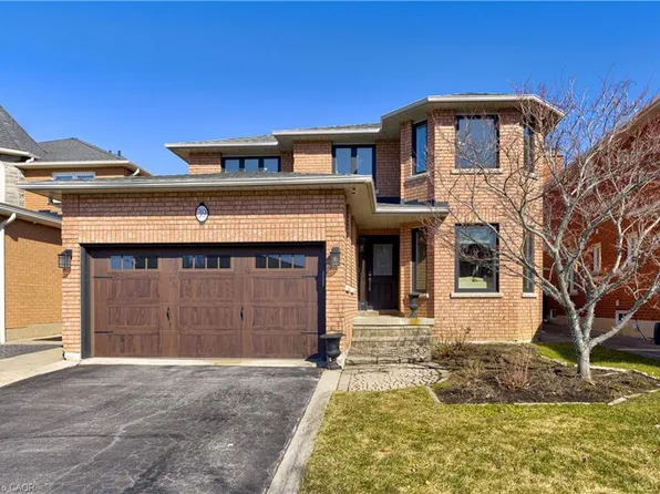 39 Iona Cres, Vaughan, ON L4H 1C4