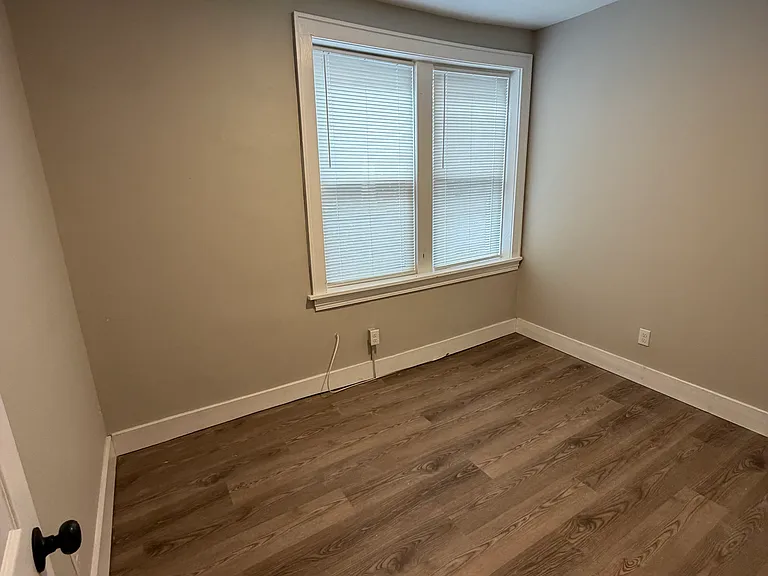 3537 Oregon Ave #2N — Photo 8