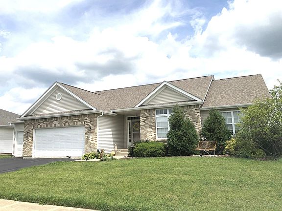 2nd image of 1388 Omega Circle Dr