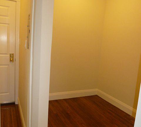5th image of 430 34th Ave APT 202