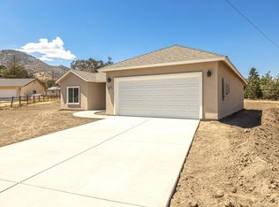 20016 Sears Dr, Tehachapi, CA 93561