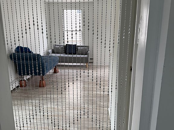 4th image of 395 Bergen Ave APT 4