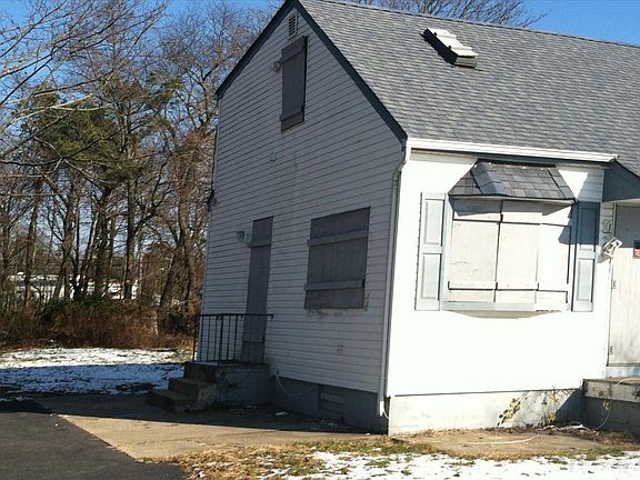 5th image of 9 Macarthur Ave