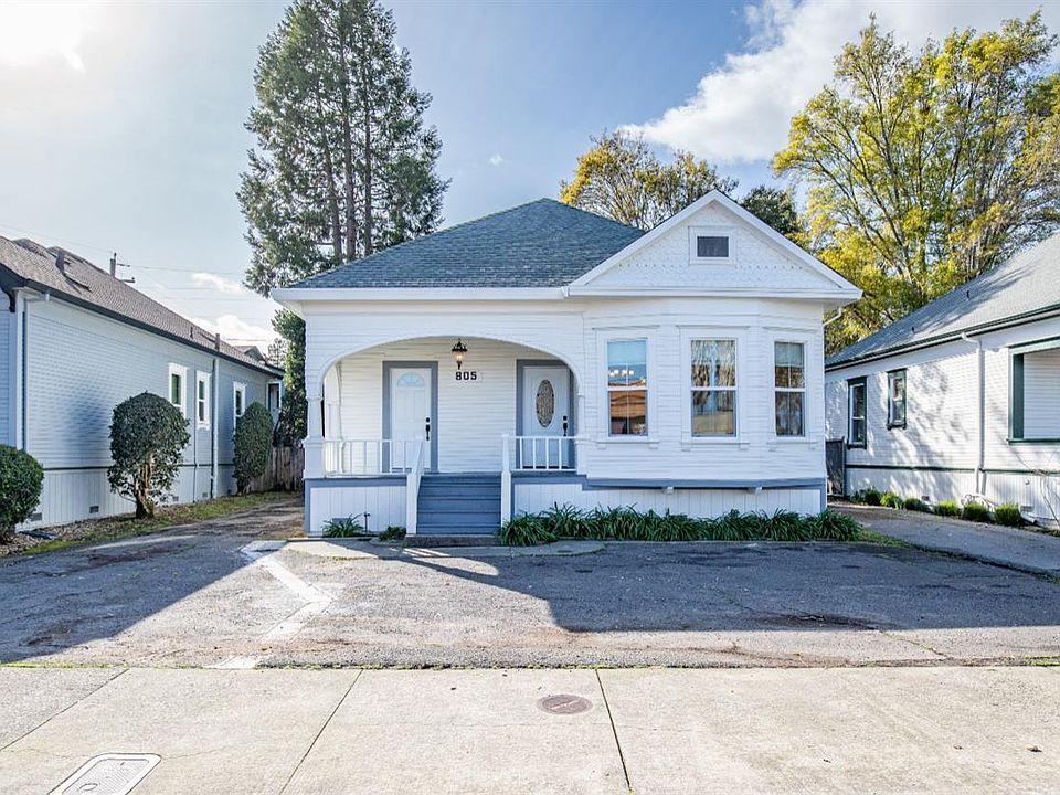 1st image of 805 Petaluma Boulevard N