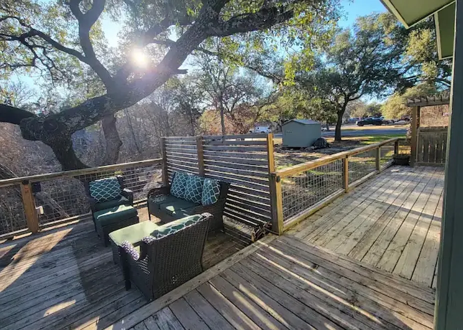 3 bed, 1394 sqft, $3,500 — Photo 2