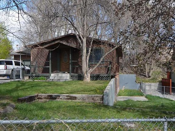 4th image of 121 Davis Ln