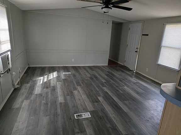 3rd image of 840 Jenkins Rd #17