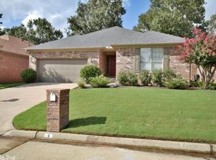 6 Rainwood Ln, Little Rock, AR 72212