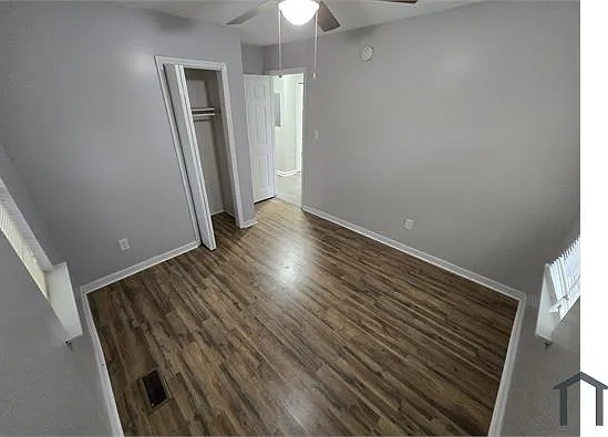 1810 Murchison Rd — Photo 10
