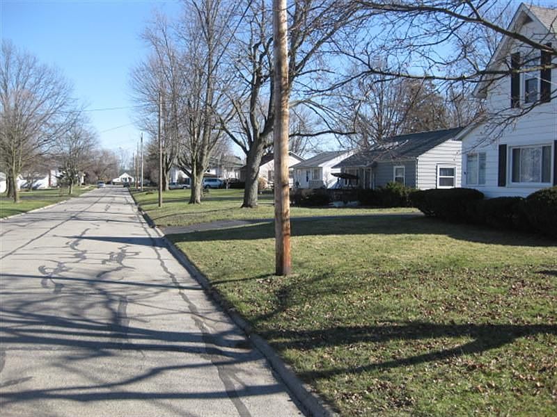2nd image of 149 1st St
