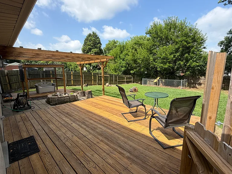 6802 Lake Buckhorn Ct — Photo 4