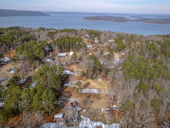 5th image of 25 Hazel St