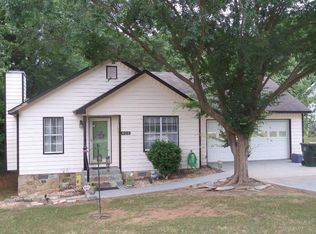 402 Ellerbe Dr, Statham, GA 30666