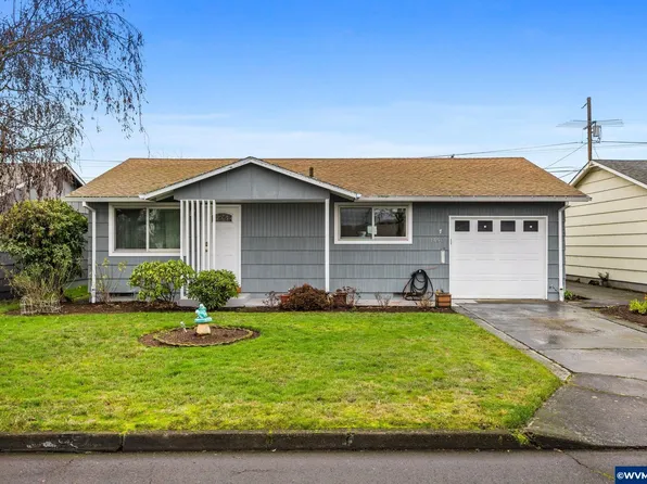1450 Rainier Rd, Woodburn, OR 97071
