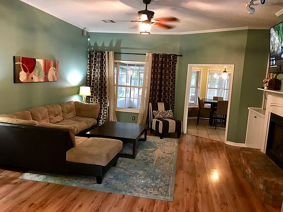 2nd image of 103 Foxwood Dr