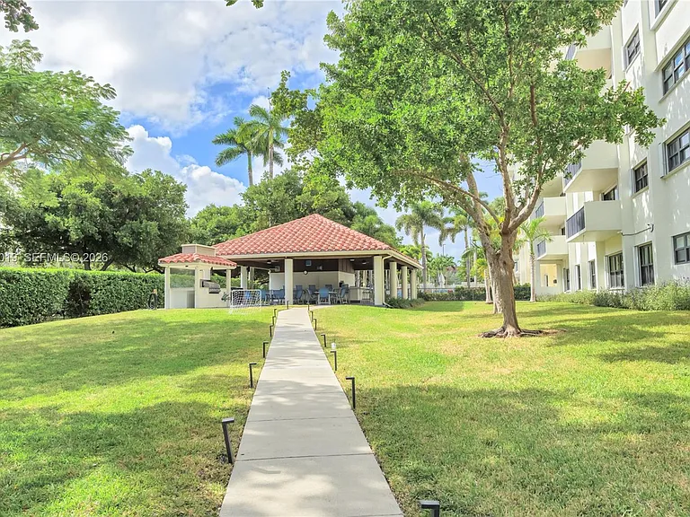 3200 Port Royale Dr N #2103 — Photo 64