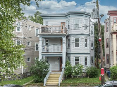 27 King St #2, Dorchester, MA, 02122